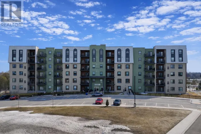 512 - 5 CHEF LANE, Barrie