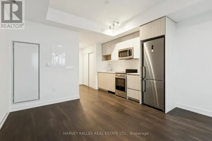 512 - 801 THE QUEENSWAY, Toronto