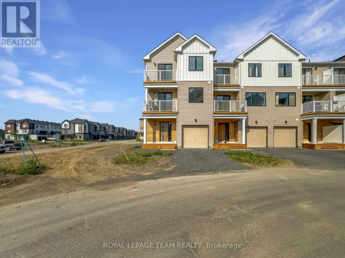 512 CELESTINE PRIVATE, Ottawa
