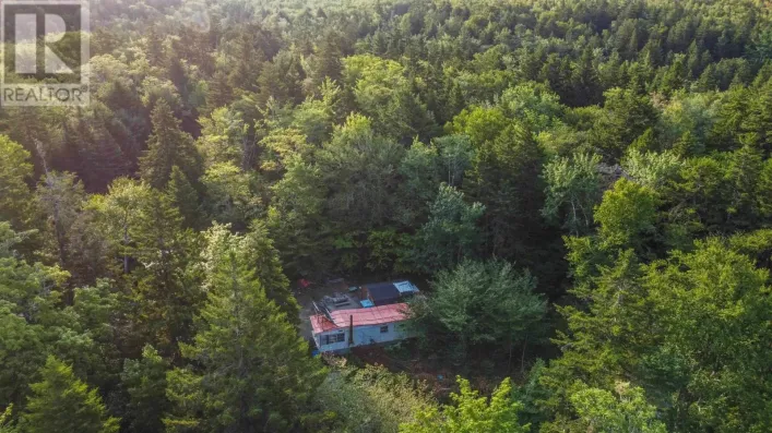 512 Eagle Rock Drive, Franey Corner