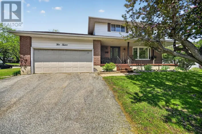 512 LAURIER BOULEVARD, Brockville