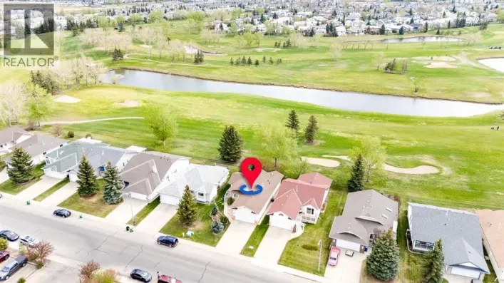 512 Woodside Drive NW, Airdrie