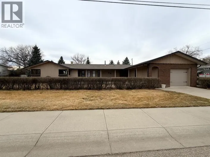 5120 48 Street, Taber