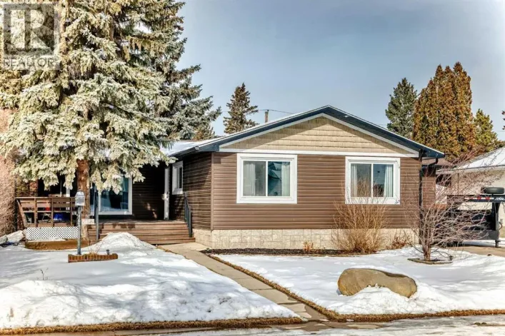 5122 44 Street, Olds