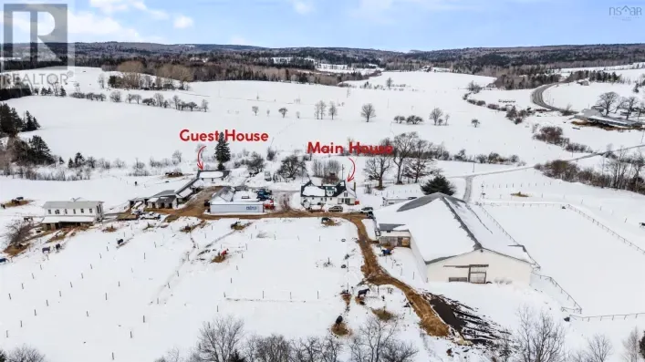 House for sale: 5124 Highway 14 Highway, Upper Nine Mile River