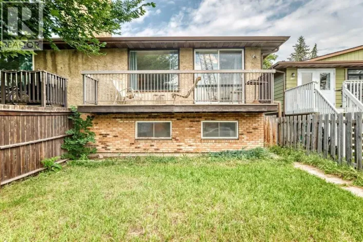 5126 Bowness Road NW, Calgary
