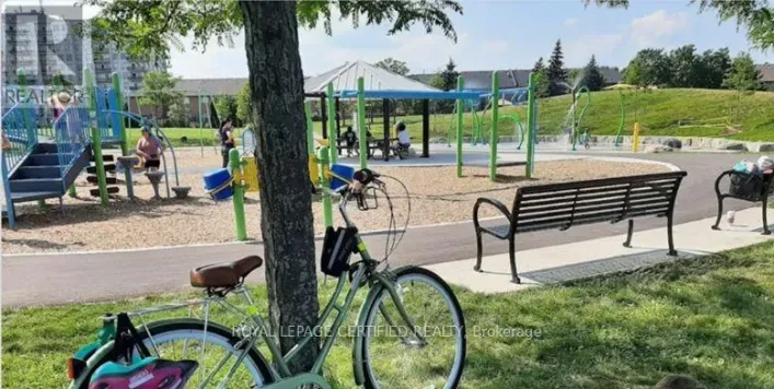 5126 DES JARDINES DRIVE, Burlington