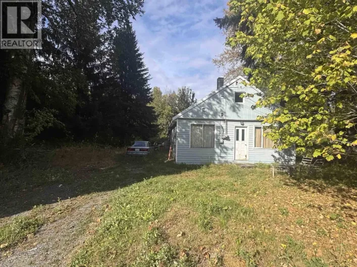 5128 MEDEEK AVENUE, Terrace