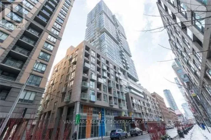 Apartment for sale: 513 - 199 RICHMOND STREET W, Toronto