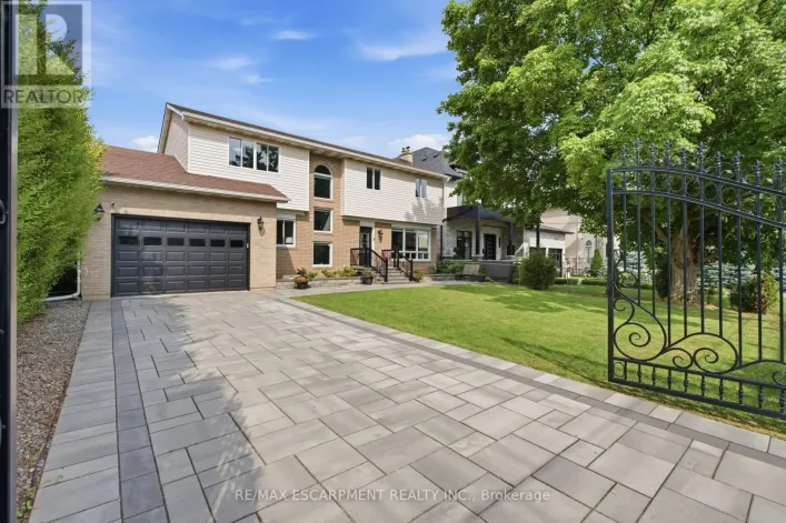 513 MAPLEHURST AVENUE, Oakville