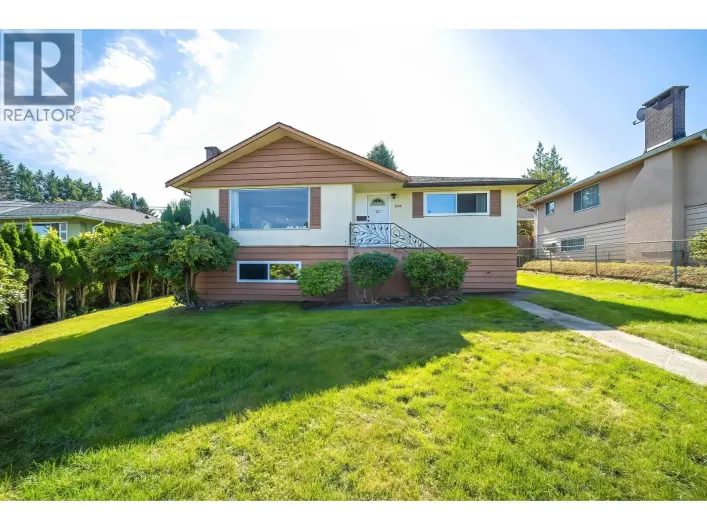 5130 BUXTON STREET, Burnaby