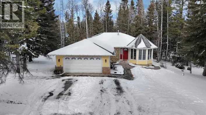 5130 Township Road 320, Rural Mountain View County