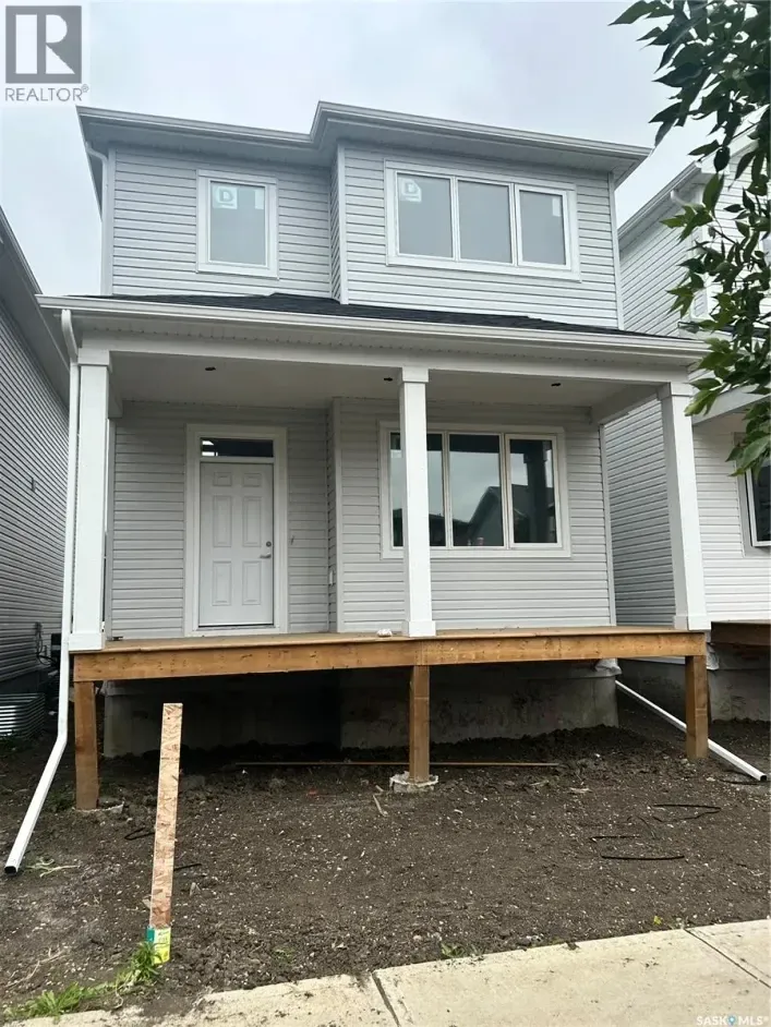 House for sale: 5133 Buckingham DRIVE E, Regina
