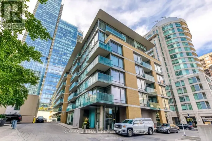 514 - 21 SCOLLARD STREET, Toronto