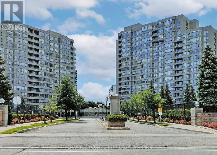 514 - 7 TOWNSGATE DRIVE, Vaughan