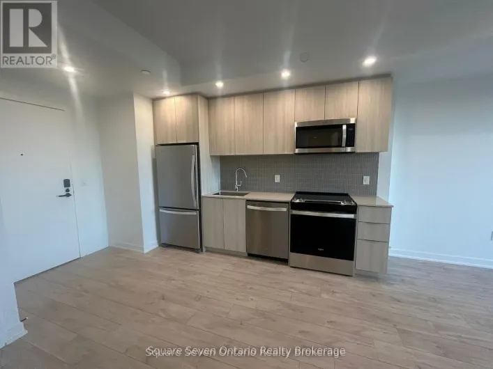 514 - 720 WHITLOCK AVENUE, Milton