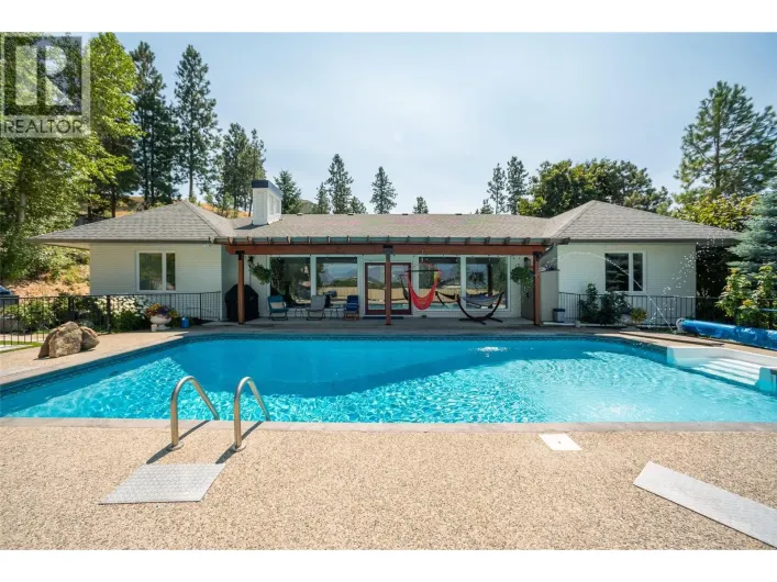 514 Hawes Court, Kelowna