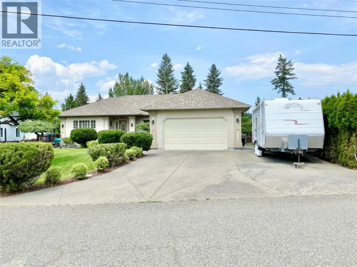 514 Oriole Way, Barriere