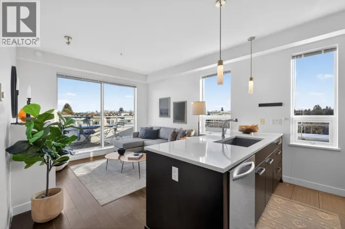 515 3333 MAIN STREET, Vancouver