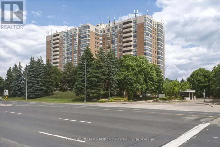 515 - 7601 BATHURST STREET, Vaughan