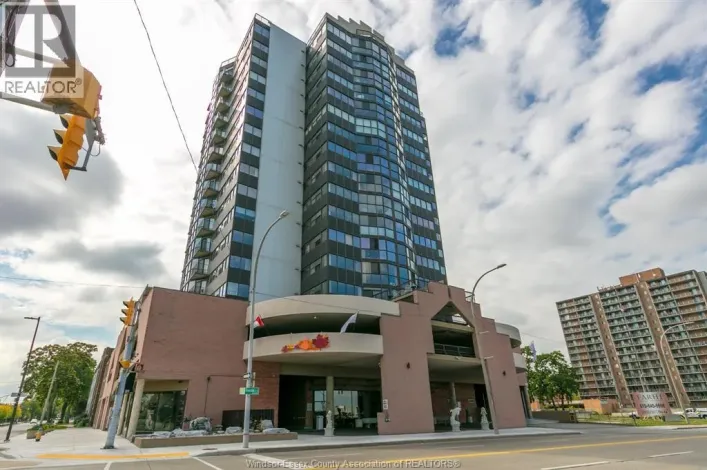 515 RIVERSIDE DRIVE West Unit# 1203, Windsor