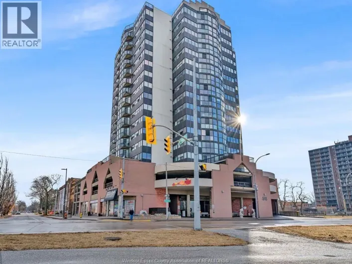 515 Riverside DRIVE West Unit# 1403, Windsor