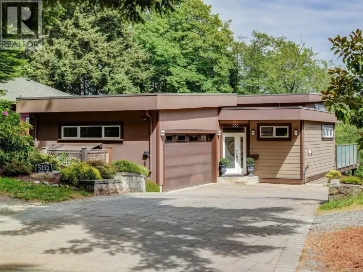 5155 Lochside Dr, Saanich