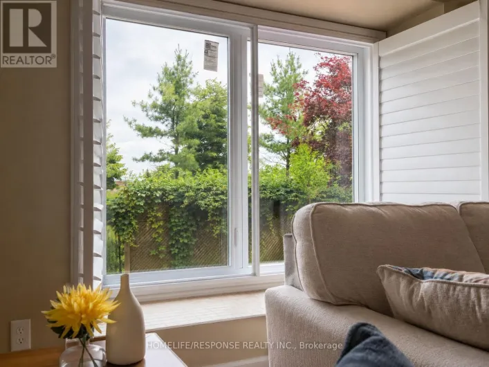 5156 OAKLEY DRIVE, Burlington