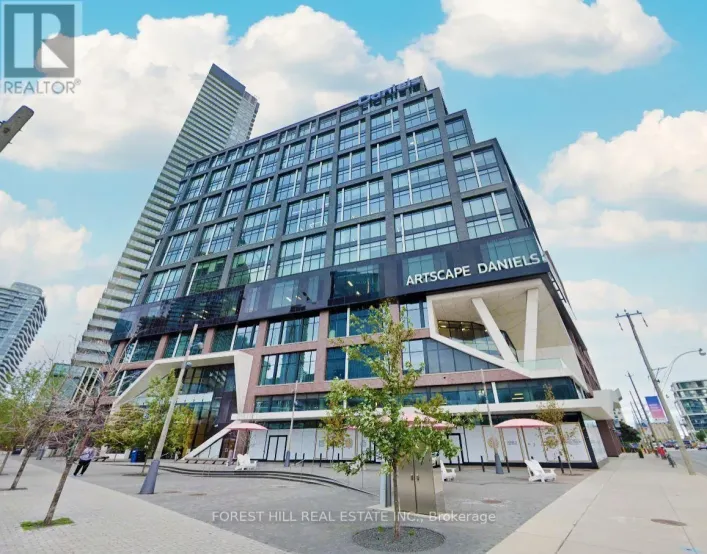 516 - 130 QUEENS QUAY, Toronto