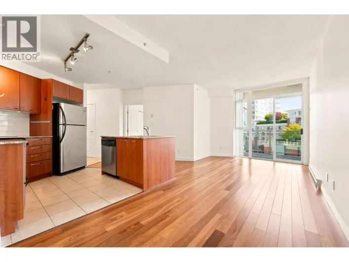 516 4028 KNIGHT STREET, Vancouver