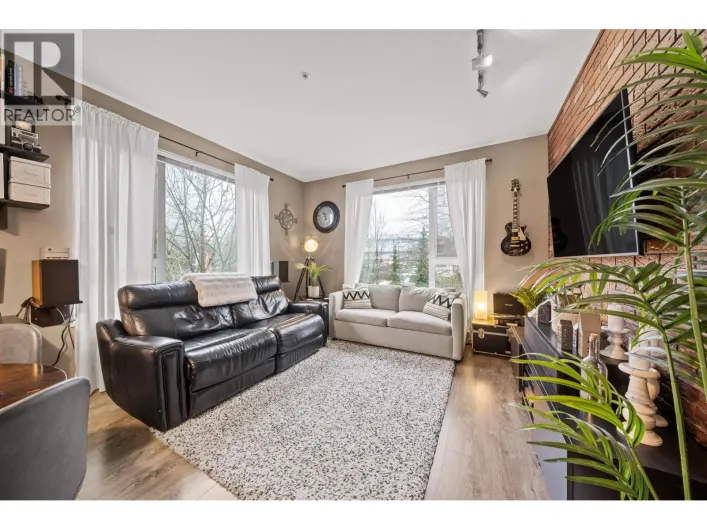 516 9250 UNIVERSITY HIGH STREET, Burnaby