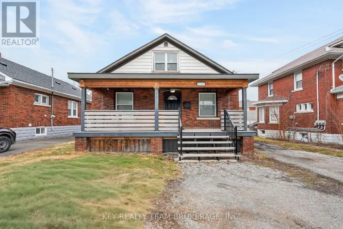 5169 BRIDGE STREET, Niagara Falls