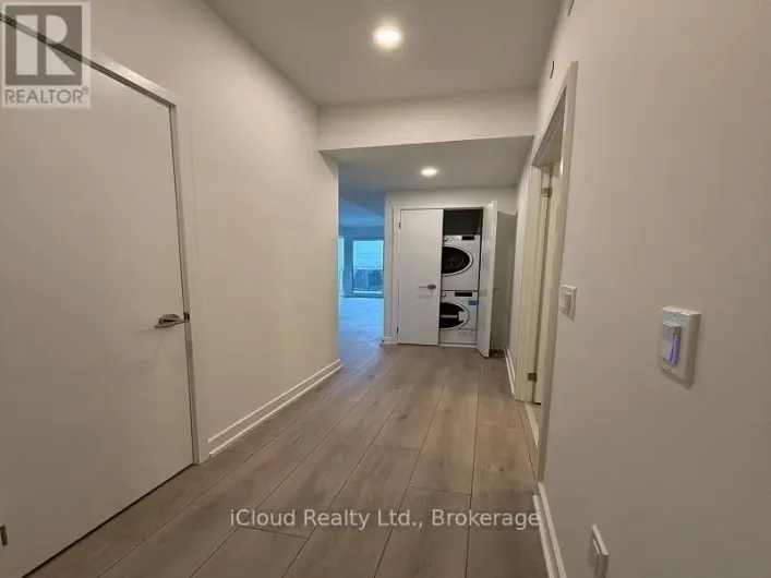 517 - 1 FAIRVIEW ROAD E, Mississauga