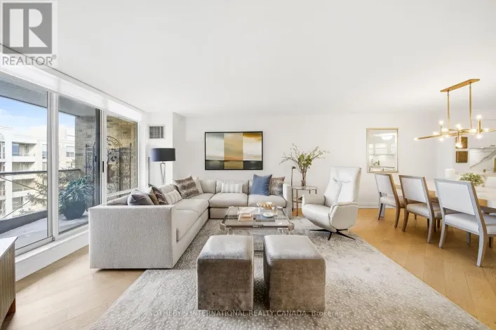 517 - 215 THE DONWAY W, Toronto