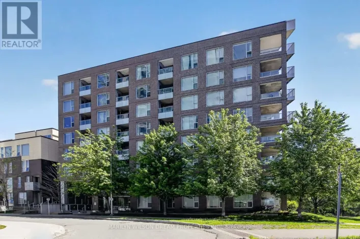 517 - 300C LETT STREET, Ottawa