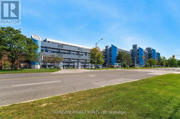 517 - 4673 JANE STREET, Toronto