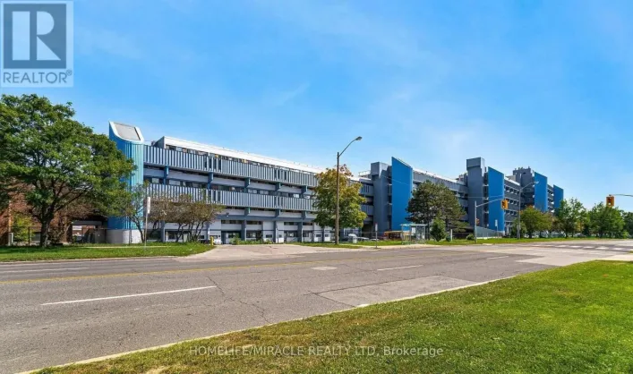 517 - 4673 JANE STREET, Toronto