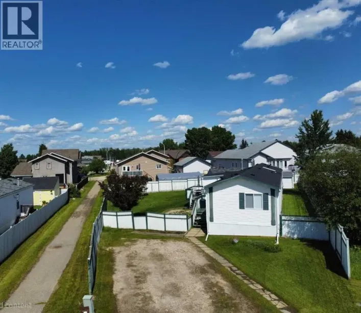517 9 Street, Fox Creek