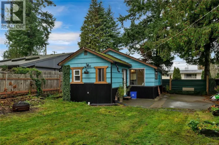 517 Dogwood St, Campbell River
