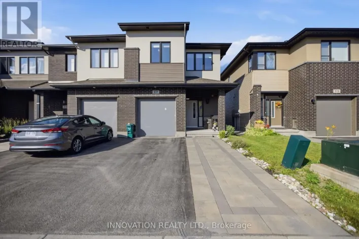 517 DRESSAGE AVENUE, Ottawa