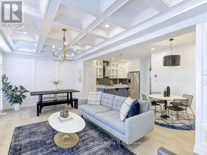 517 KENNEDY CIRCLE W, Milton