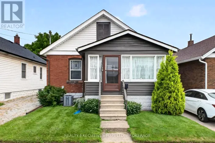 5179 HURON STREET, Niagara Falls