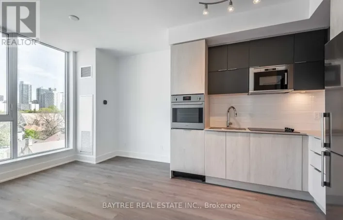 518 - 1 BELSIZE DRIVE, Toronto