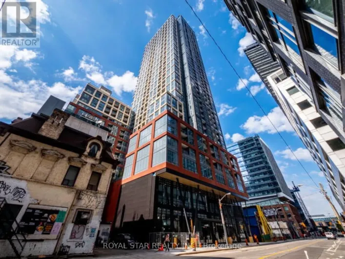 518 - 108 PETER STREET, Toronto