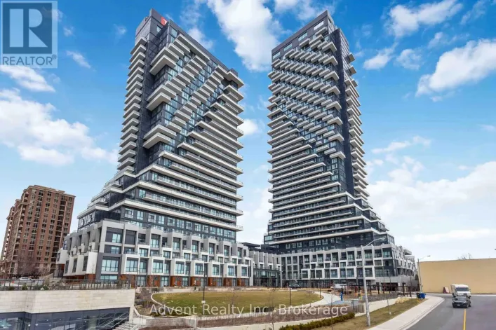 518 - 30 INN ON THE PARK DRIVE, Toronto