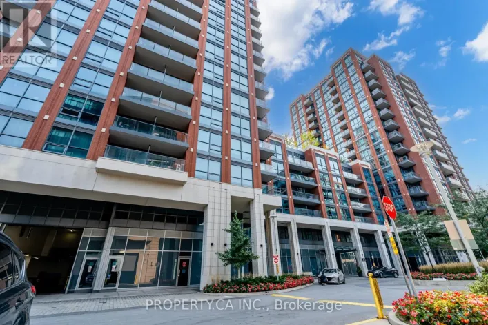 518 - 31 TIPPETT ROAD, Toronto