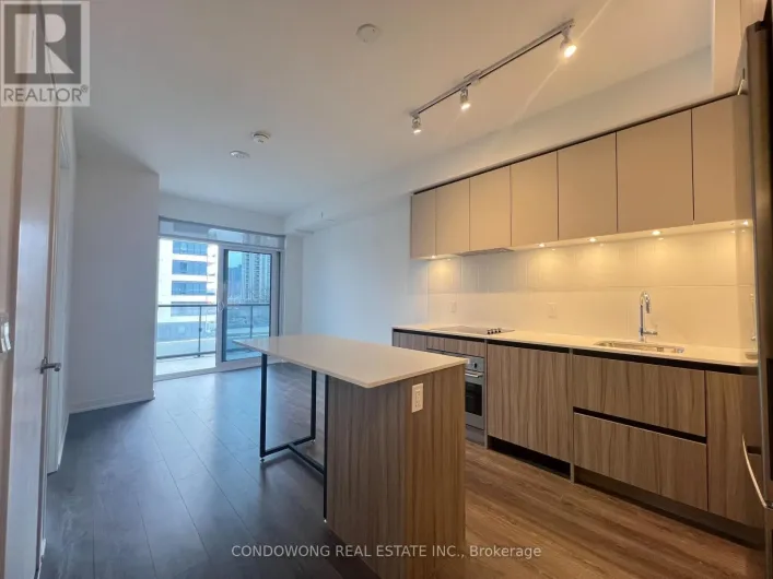 518 - 7950 BATHURST STREET, Vaughan