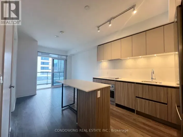 518 - 7950 BATHURST STREET, Vaughan