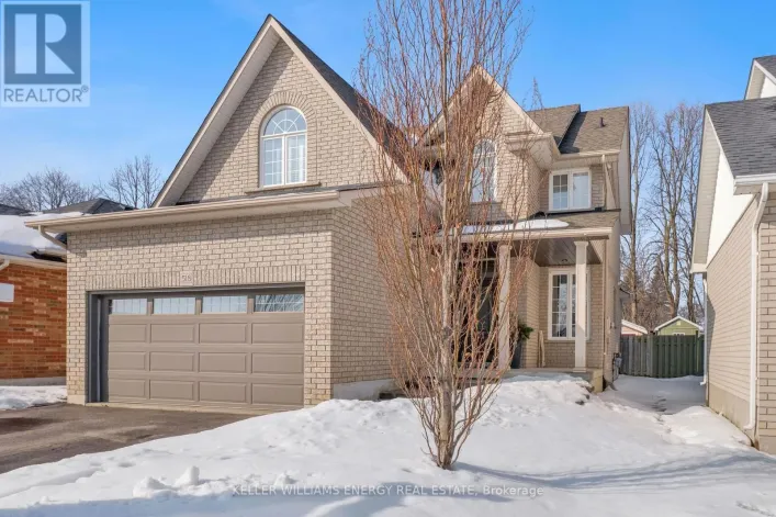 518 BRITANNIA AVENUE E, Oshawa