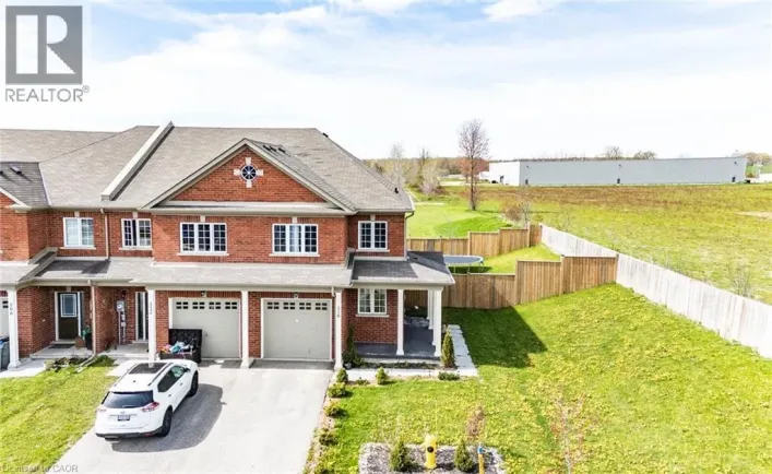 518 KROTZ Street W, Listowel
